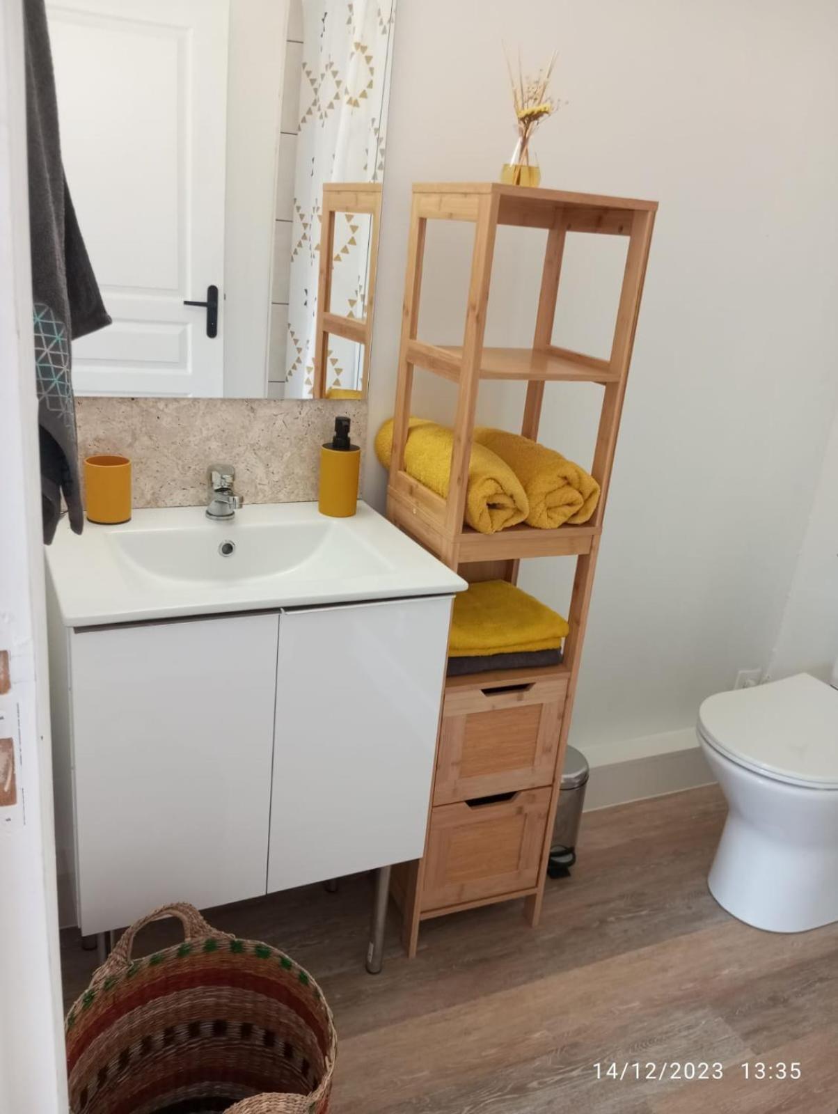 Leu Doux Bruit Des Vagues Apartment แซ็งต์-เลอ ภายนอก รูปภาพ