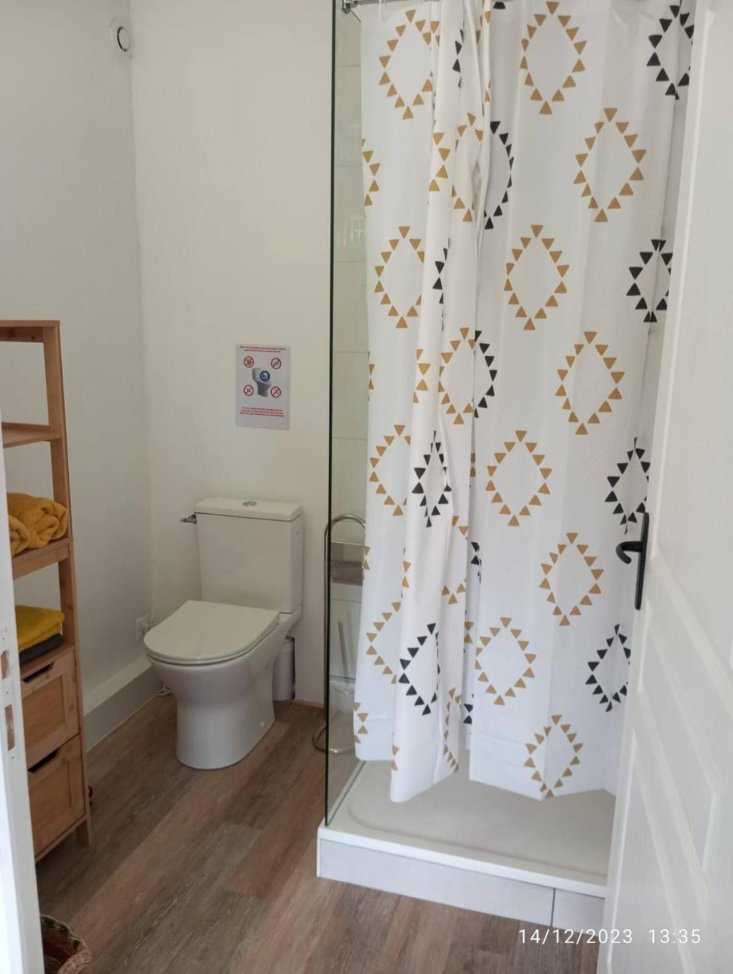Leu Doux Bruit Des Vagues Apartment แซ็งต์-เลอ ภายนอก รูปภาพ